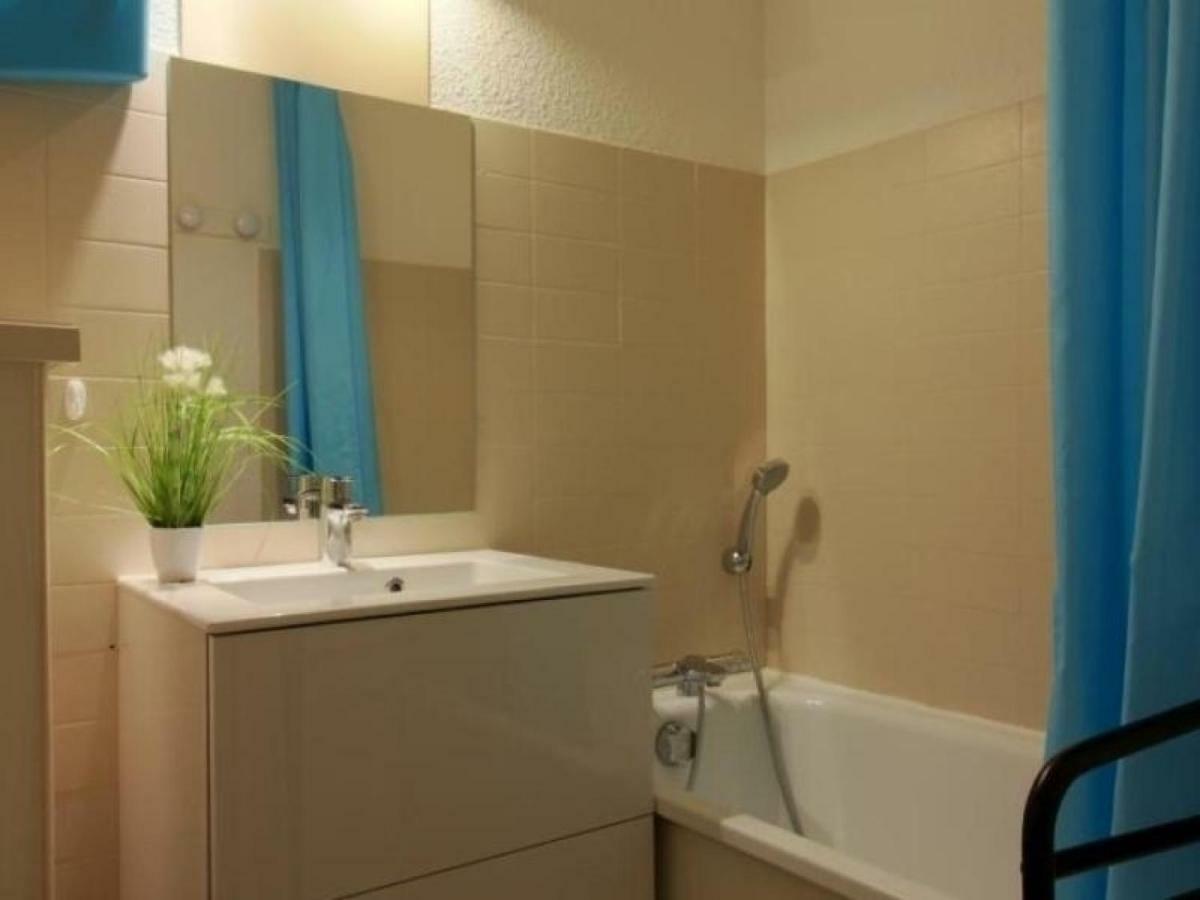 Les Pieds Dans L'eau By Interhome Apartment *